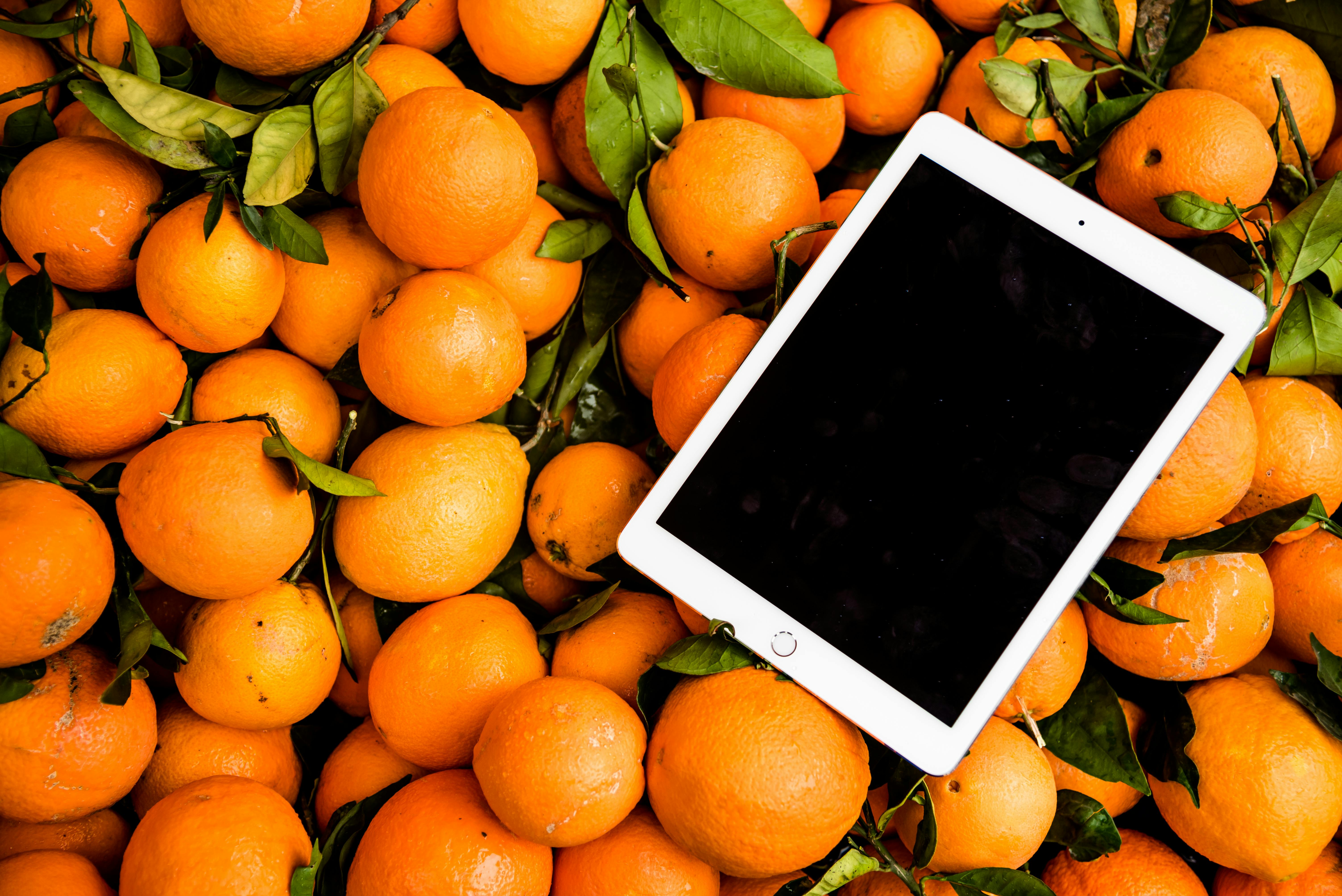 Image of oranges